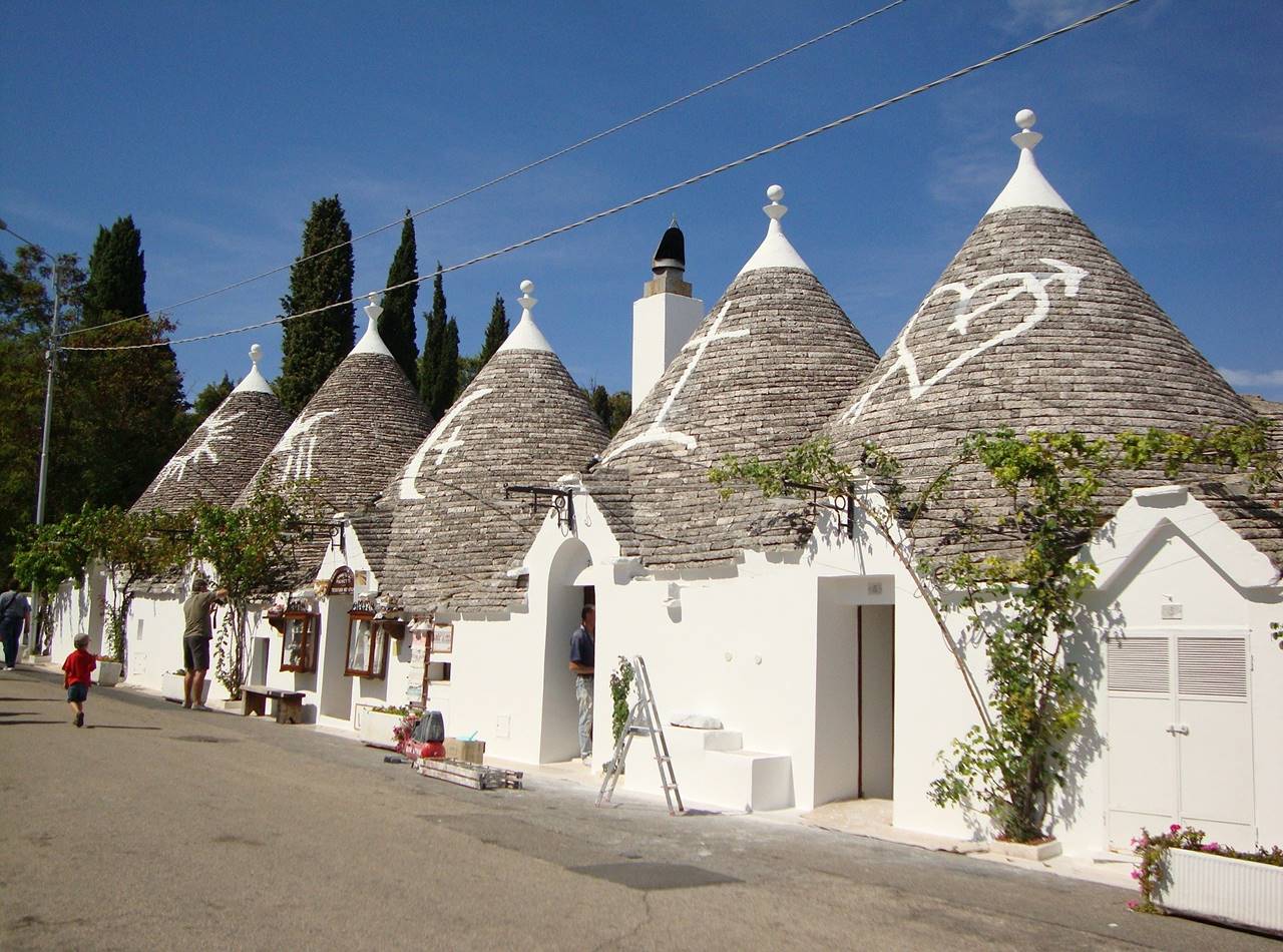 Alberobello.jpg